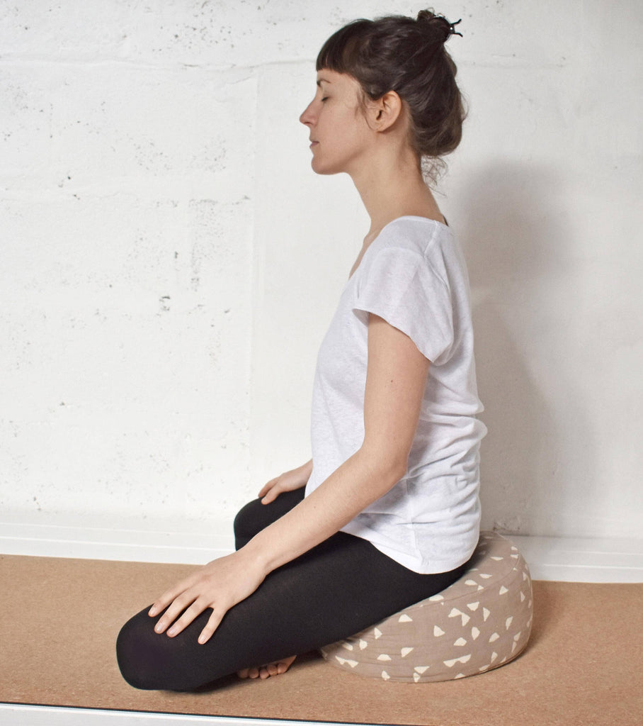 Meditation Cushion - Triangle Print Zafu